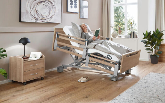 Careshop-24: Pflegebett Regia Angebot anfordern - Pflegebett Regia: Angebot & Kostenvoranschlag als PDF