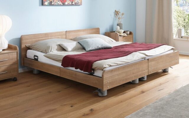 Pflegebett Regia